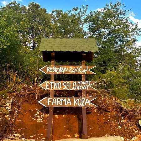 Etno Selo Montegoat Hotel Nikšić Bagian luar foto