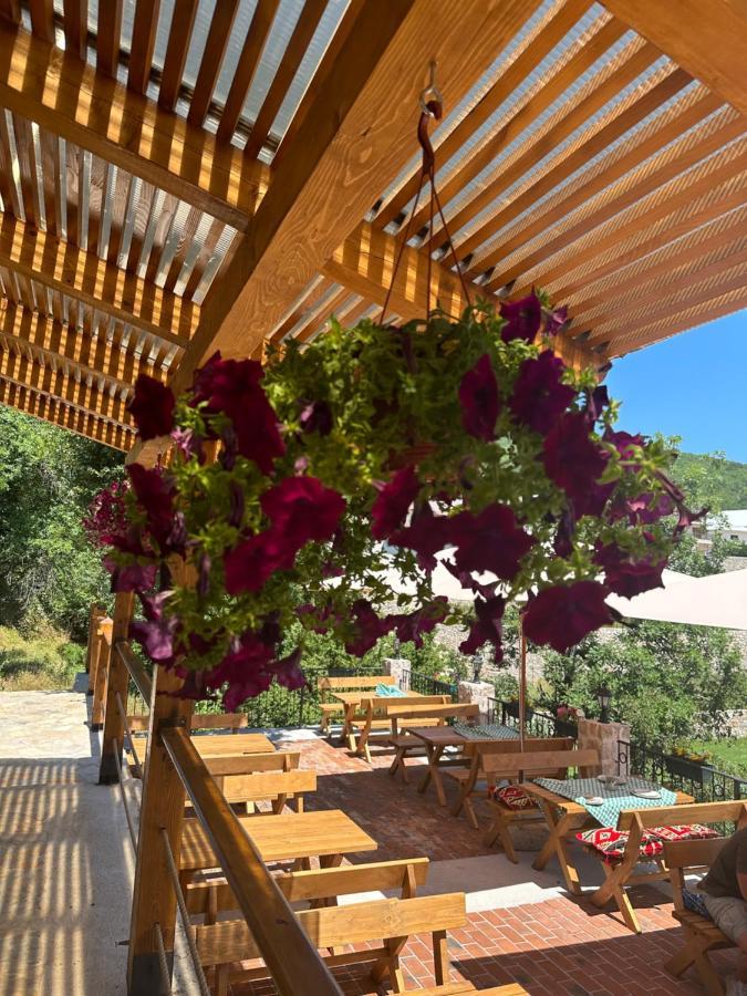 Etno Selo Montegoat Hotel Nikšić Bagian luar foto